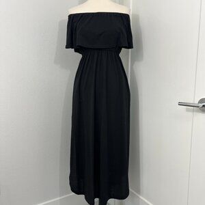 Oyanus Amazon Medium Black Ruffle Off Shoulder Maxi Dress with Pockets